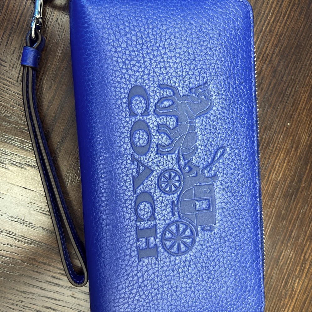 Long Zip Around Wallet With Horse And Carriage